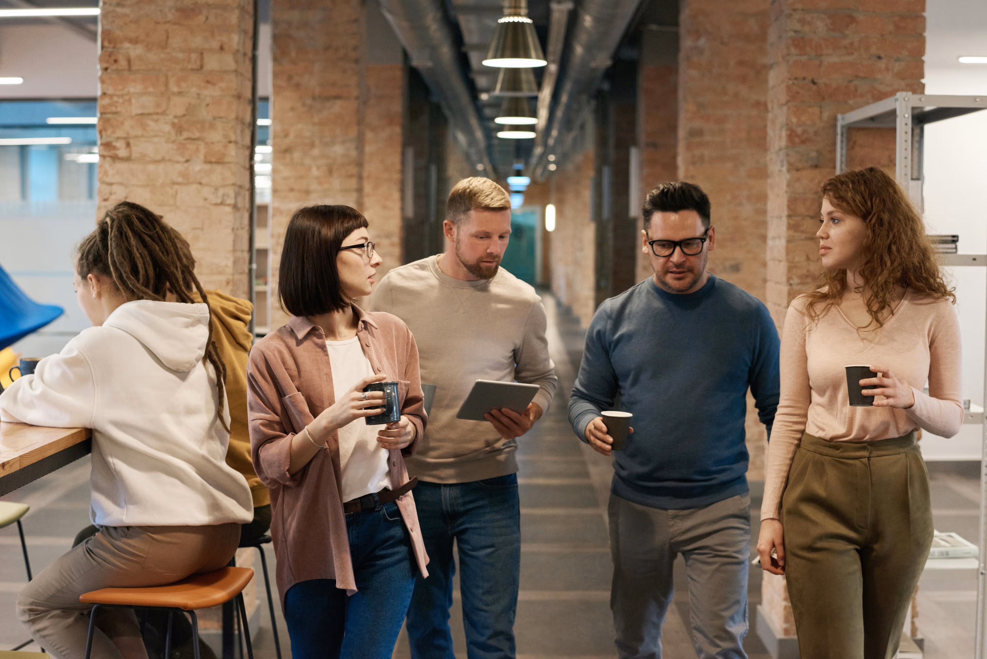 Ein Team muss vor allem eines: Zusammenarbeiten – pexels-fauxels-3182787.jpg